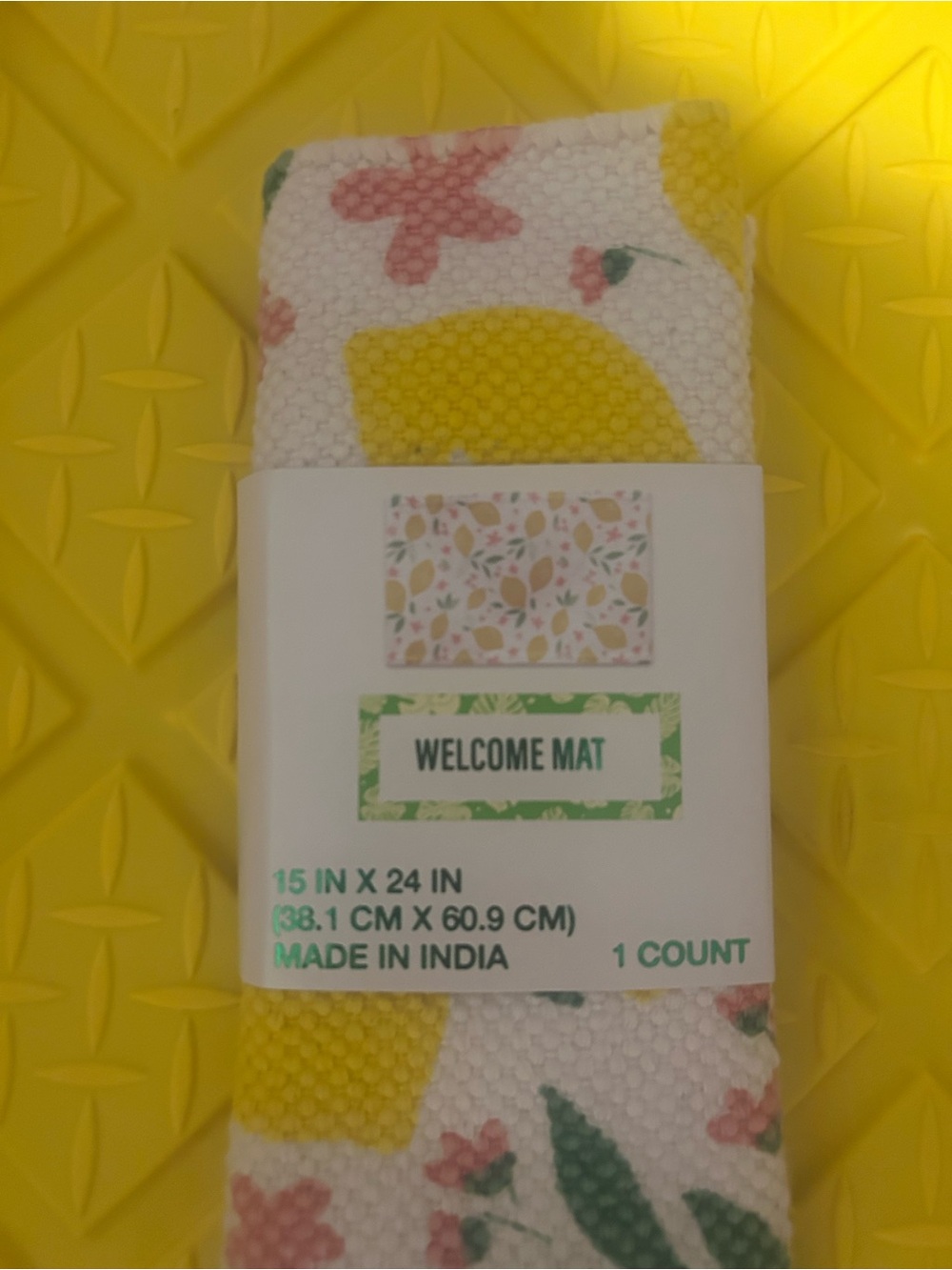 Lemon & Floral Print Rug - Picture 3 of 7